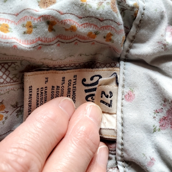 Miss Me Reminisce Women's Boot Cut Dark Wash Jeans Size 27 - Picture 13 of 14